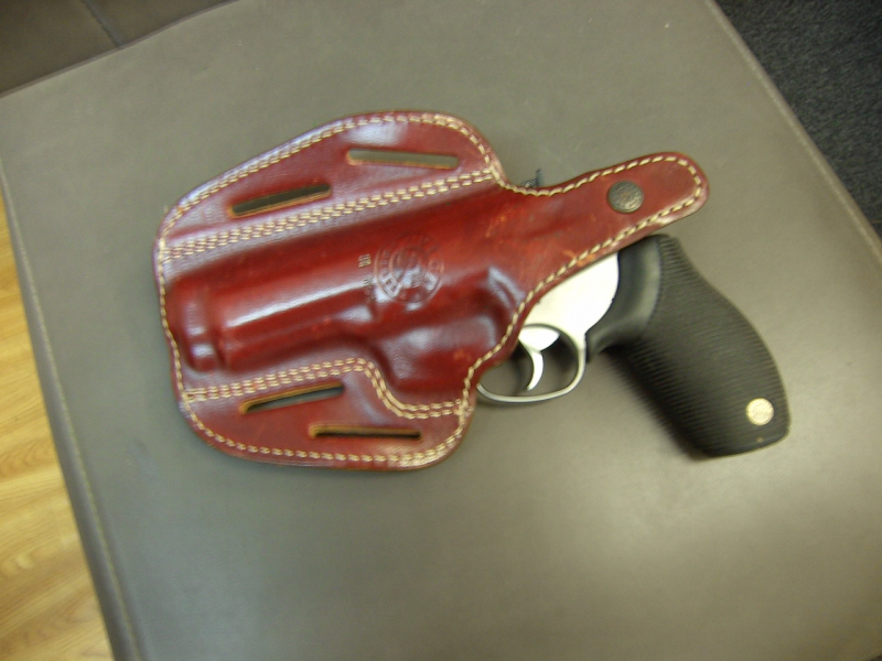 Revolver TaurusTracker Cal. .45 LC – Bild 2