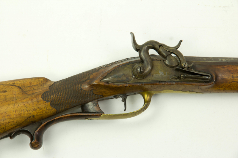 Gewehr, Böhmen, Ende 18. Jh., Steinschloss auf Perkussion aptiert, Hersteller: Johan CZERMAK, Wilden – Bild 3