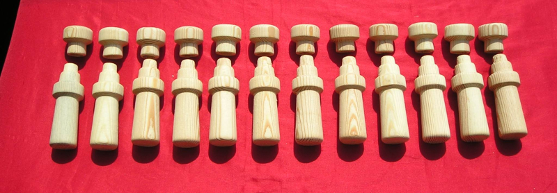 Pulverflaschen Bandoliere 12 Apostel Holzdummy TOP ZUSTAND NEU – Bild 2