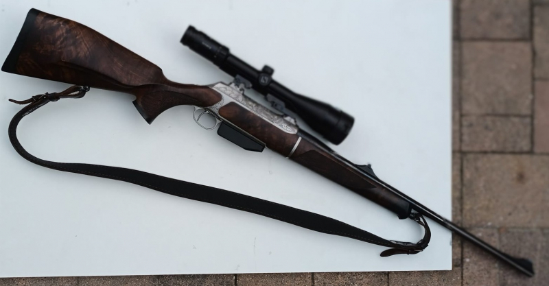 Sauer 202 Take Down LINKS 7x64 in Luxusausführung+ Zeiss Varipoint 2-12x56 mit Schwenkmontage – Bild 4