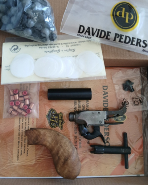 Derringer Liegi .44 Davide Pedersoli Set mit Indoor Shooting Piston – Bild 4