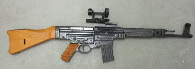 Selbstladebüchse BD 44 , MP 44 Nachbau , Kal. 7,92x33 , keine MP 40 – Bild 2