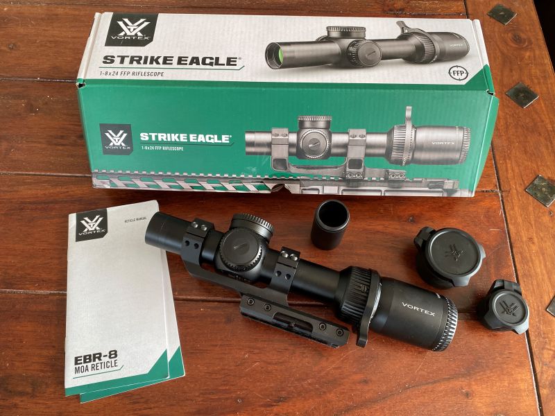 Vortex Strike Eagle 1-8x24 FFP mit EBR-8 Leuchtabsehen – Bild 2