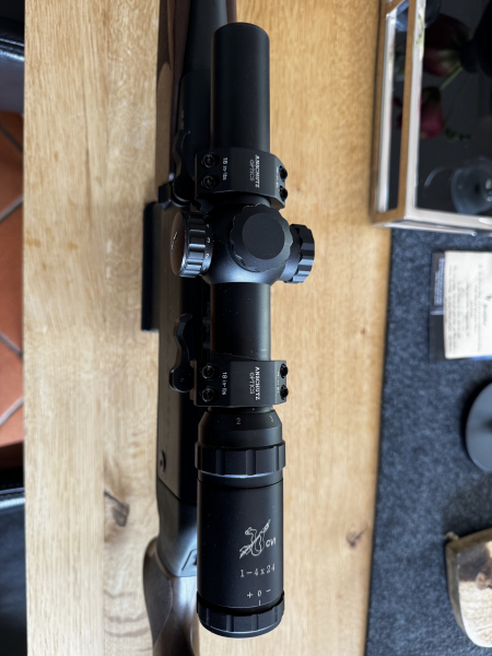 Haenel SLB 2000 light mit 5 + 8 Schuss Magazin, CVI Drückjagdglas CVI 1-4x24 – Bild 3
