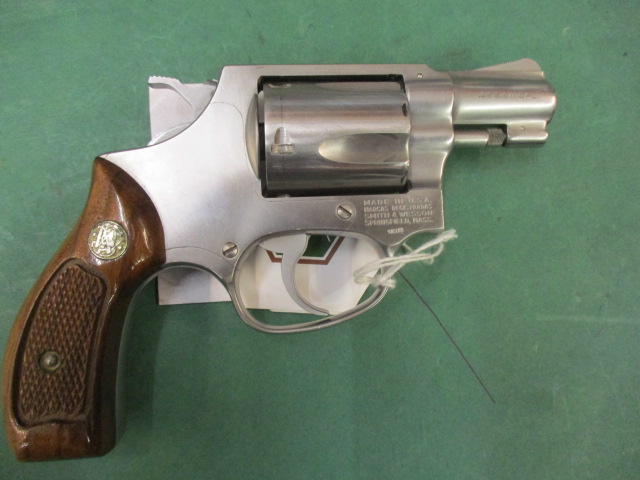 Revolver Smith & Wesson Mod 60 , Kal. .38 Sp , kein Colt – image 2