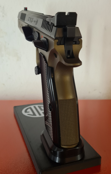 CZ TS 2 bronze – slika 4
