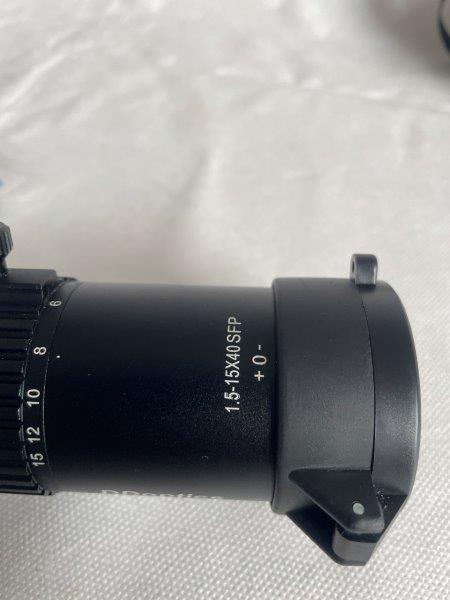 NXT V10 1,5-15x40 – Bild 2