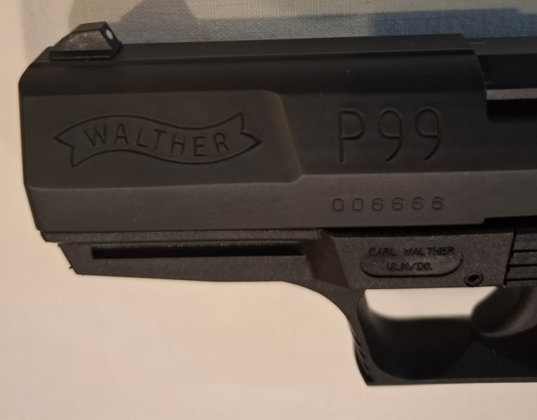 Walther P99 Gen1 19mm Luger, Highlight: SN 006666! Komplettset, Spiegelblanker Lauf – Bild 2