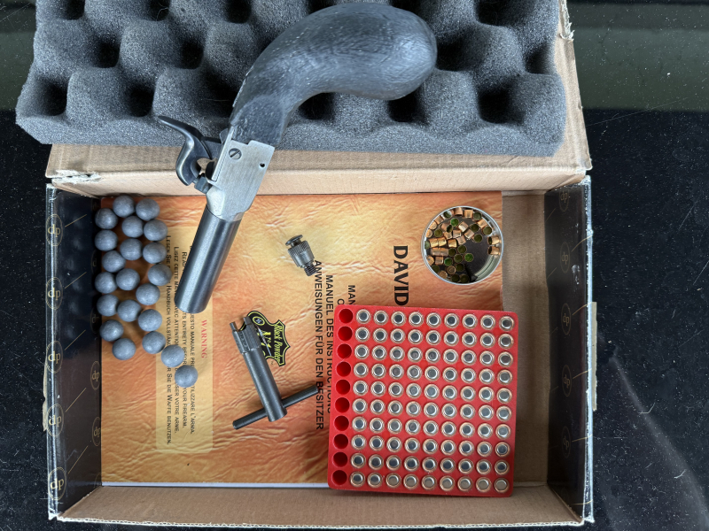 Derringer Pedersoli Liegi Deringer cal.44 mit Indoorpiston und viel Zubehör – Bild 3