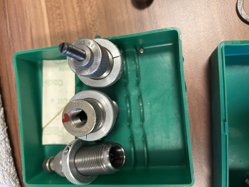 RCBS Metritzensatz 38-357 + Zubehöhr .32 – imagen 2