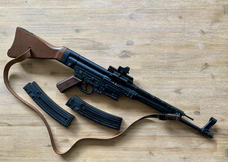 GSG Selbstladebüchse STG 44 im Kaliber .22 LR viel Zubehör – Bild 2