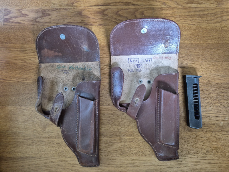 2 Holster Makarov aus NVA - Bestand 1 Ersatzmagazin – billede 2