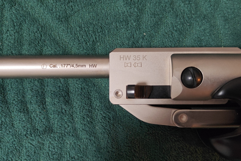 Weihrauch HW35k Black Silence 4,5mm F-Luftgewehr, UTG Visier! – Bild 3
