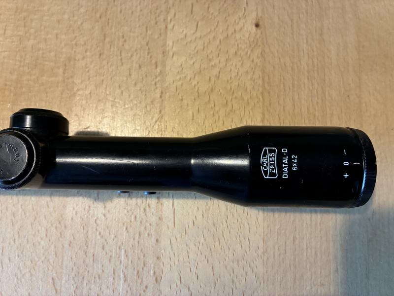 Zeiss DIATAL-D 6x42 Abs. 1 mit Schien – Bild 3