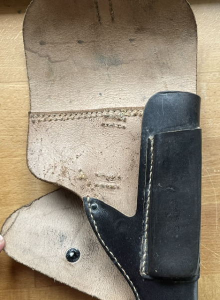 P38 Tasche Hersteller Code bla 1944 WAA 159 – Bild 5