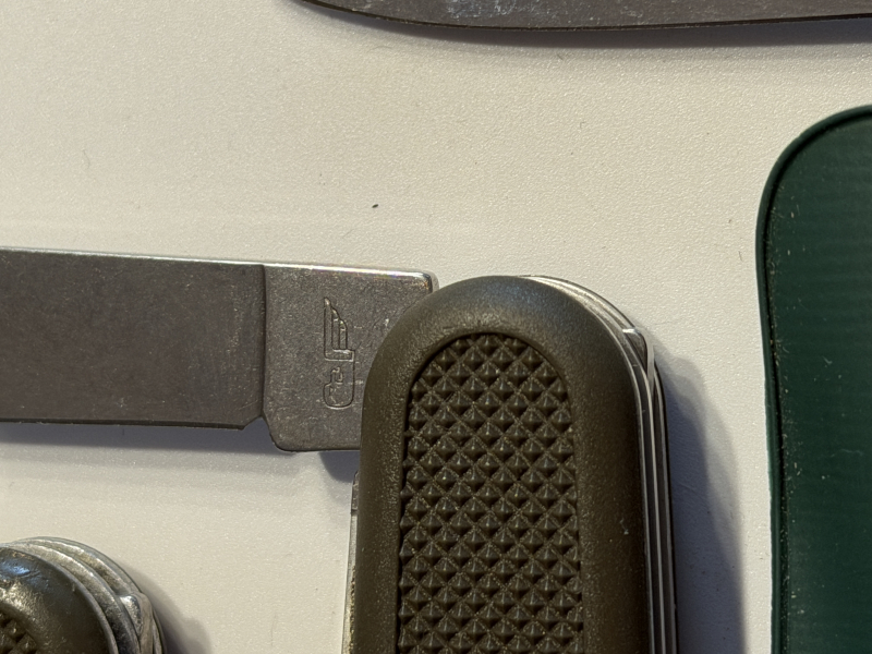 6 x Bundeswehr(?) Taschenmesser unterschiedliche Hersteller – Bild 3