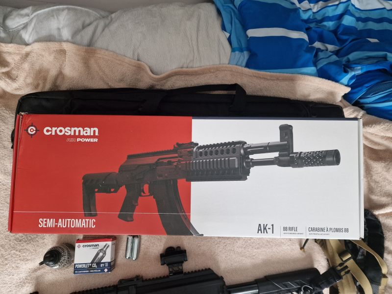 Crosman AK-1mit viel Zubehör – Bild 3