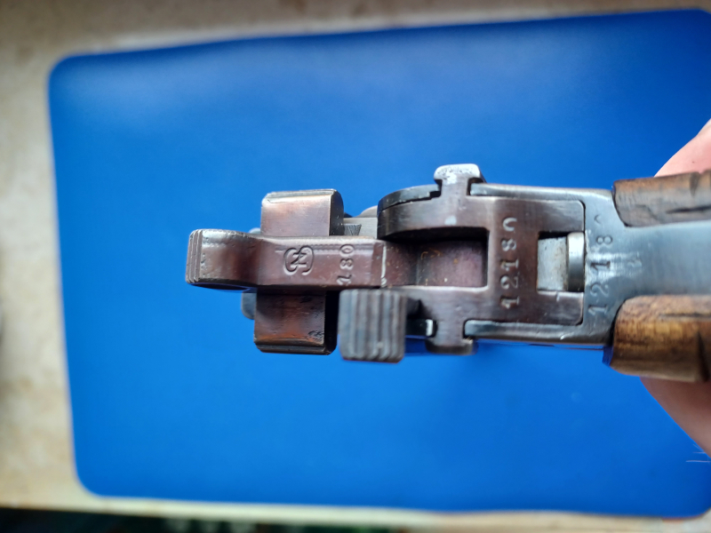 Mauser C96 Rote 9 – image 3
