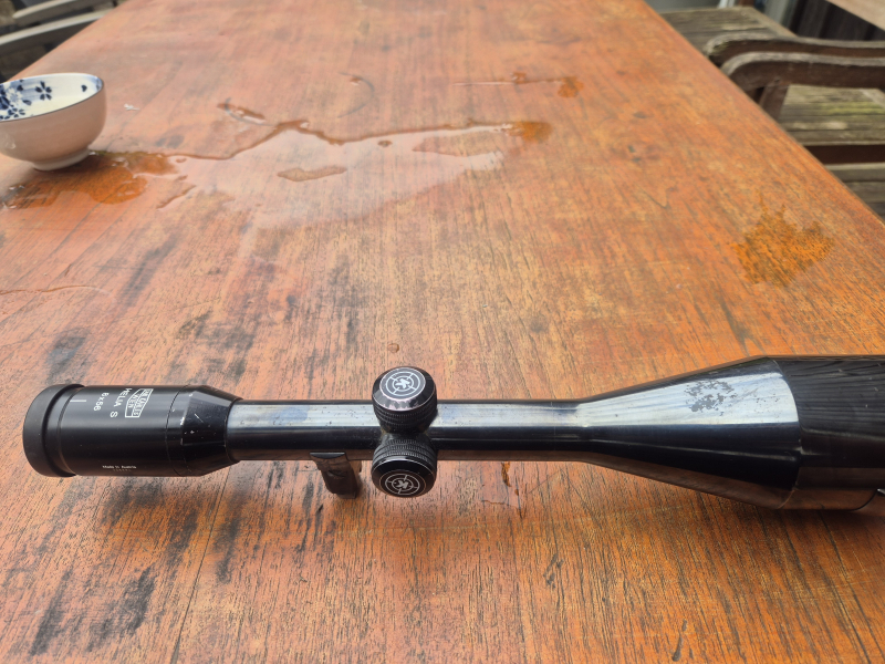Kahles Helia S 8x56 Zielfernrohr mit Suhler Einhakmontage – Absehen 4 – Bild 2