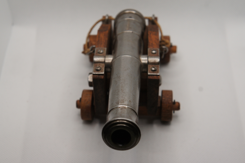 Kanone Jukar, Beschusszeichen, Böllerkanone, Vorderlader, Kal. 45, gezogenes Rohr – Bild 2