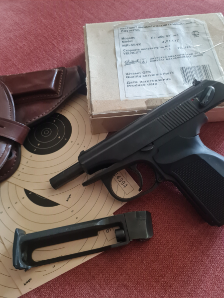 MAKAROV BAIKAL MP 654K mit NVA Holster – imagem 4