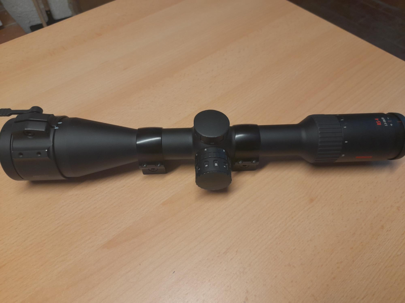 MInox RS-4 2,5-10x50 EAW Montage + Rusan Adapter – obrázek 2