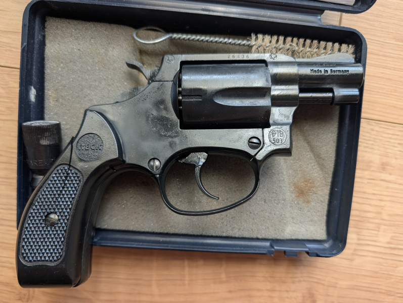 Schreckschuss Revolver Reck Umarex 9mm Knall PTB 503 – Bild 2