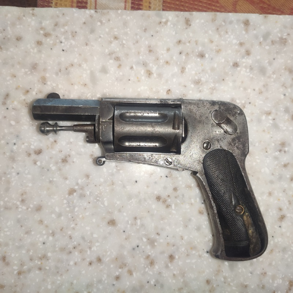 Revolver VELODOG – imagen 1