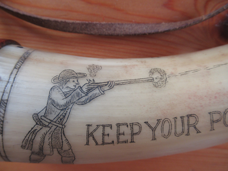 Pulverhorn scrimshaw , Replikat 1776-1790 – Bild 2