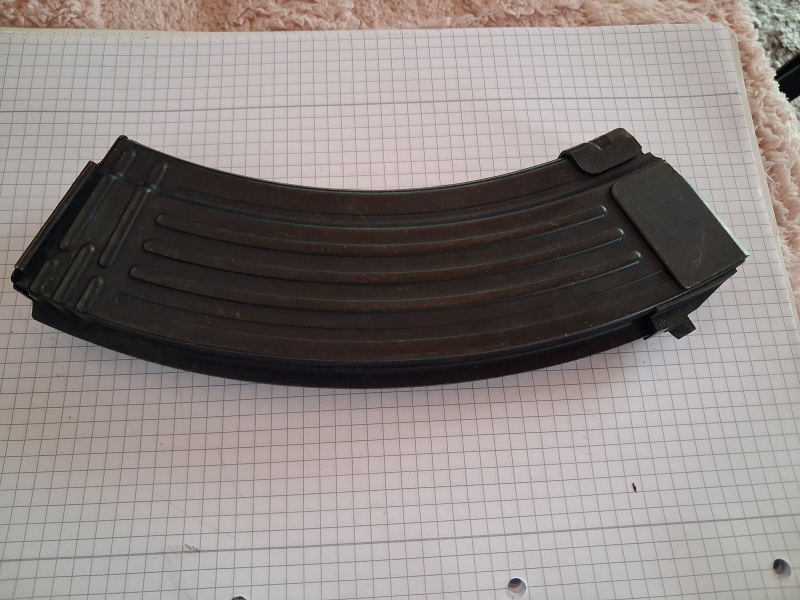 AK 47 Stabilität Magazin Deko – Bild 2