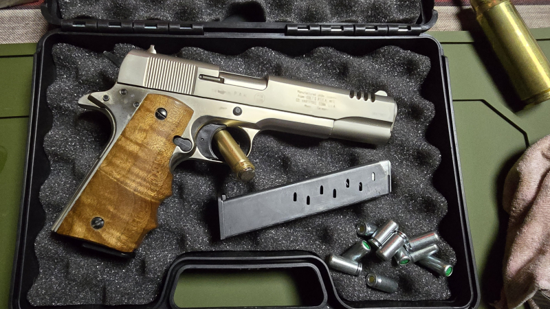 COLT GOLD CUP Sammlerstück – Bild 2