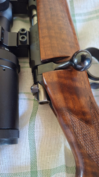 Repetierbüchse CZ ZKM 452 - 2E .17 HMR – Bild 2