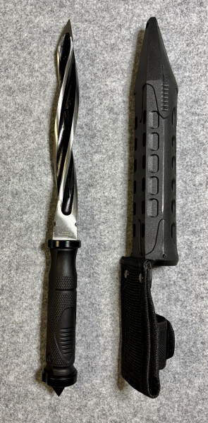United Cutlery M48 Cyclone Kampfmesser mit Scheide, wie neu – nuotrauka 2