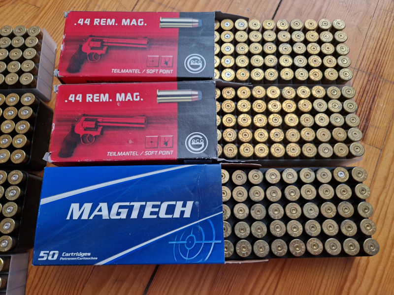 Konvolut 44. Magnum 350 Hülsen, 300 Win Mag, .22 Hornet Hülsen mit Schachteln für Wiederlader!! – nuotrauka 3