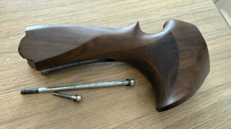 TSK-Schaft Griffstück Rechts Größe L für Beretta 680 680 682 692 694 – Bild 2