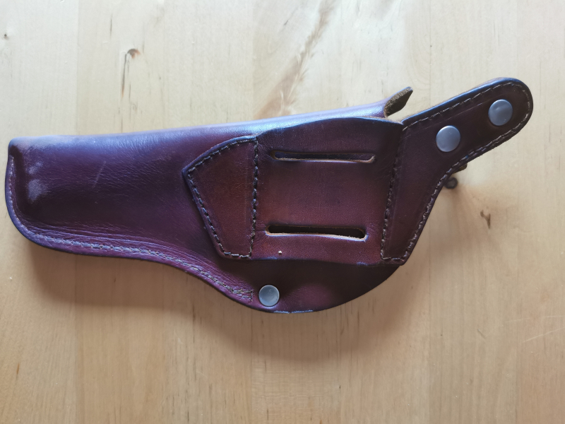 Gürtelholster aus Leder für Revolver mit 4"-Lauf oder kürzer – Bild 2