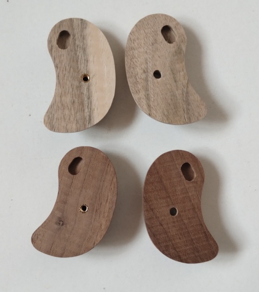 2 Paare Holzgriffschalen (Adler und Punisher) für Röhm Derringer / Twinny – Bild 2