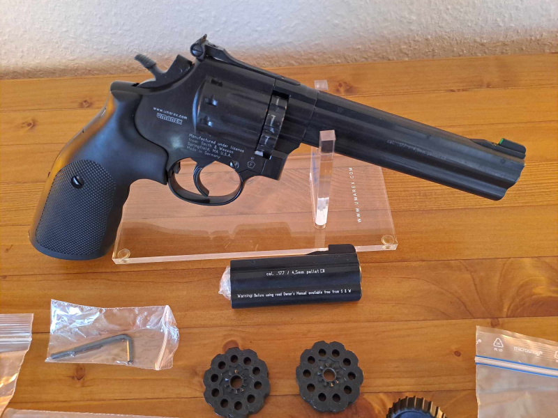Smith & Wesson Revolver CO2 586-6 4,5 mm S&W – pilt 4