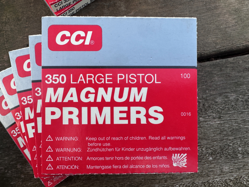 Zündhütchen Konvolut Small / Large Pistol Magnum – Bild 3