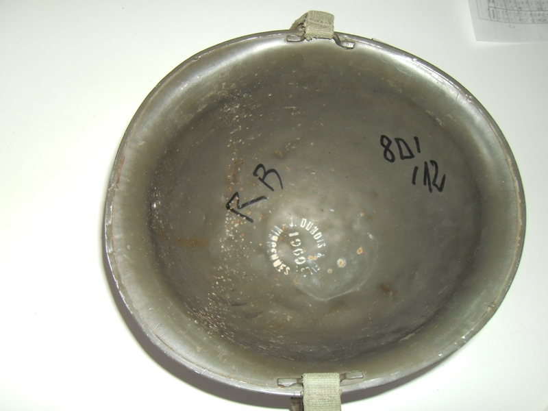 Französischer olivgrüner Stahlhelm nach Modèle 1951: Ursprünglich der Standard-Stahlhelm – Bild 2