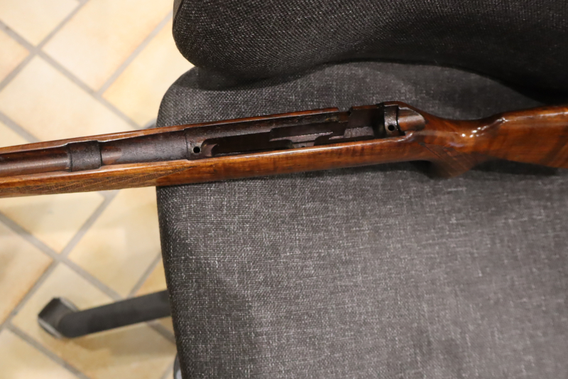 schöner Schaft -Anschütz Kal. 22 WinMag/.22 Hornetsystem Nr. 28 – Bild 2
