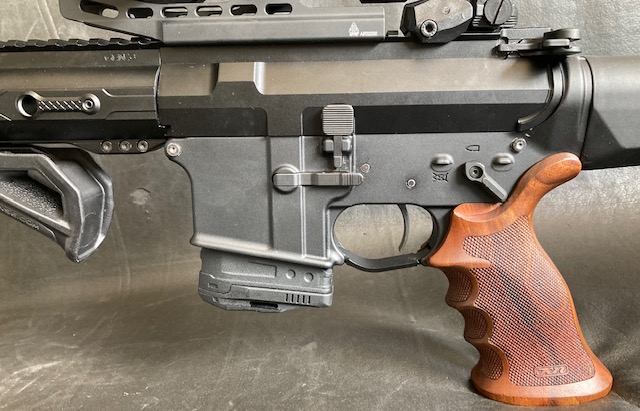 HERA 100 in 223 mit Nill-Griff und MAK Trigger – Bild 2