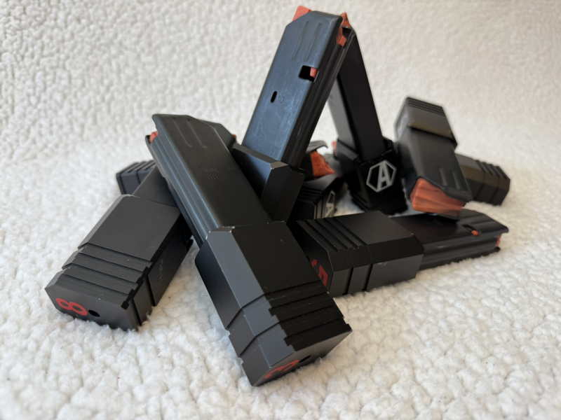 Alpha Grip PRO Alu-Magazinverlängerung im COLT-Style für Duramag AR-15 / 9mm – Bild 2