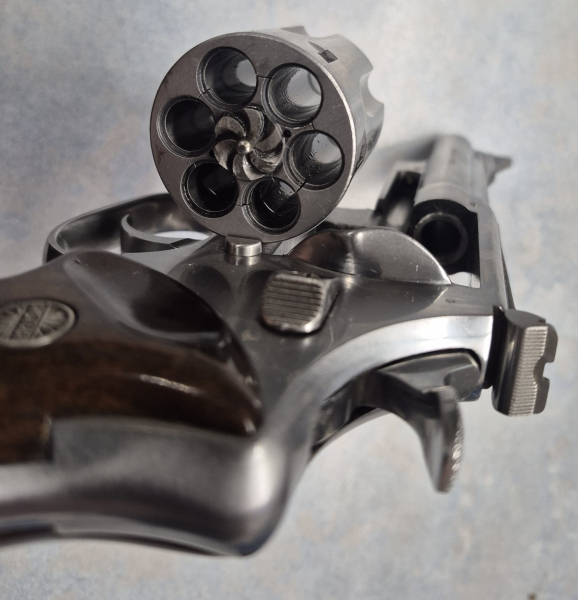 Astra Revolver .357 Mag – Bild 2
