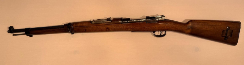 Fabrica de Armas of Oviedo Kurzgewehr .308Win – obrázek 2