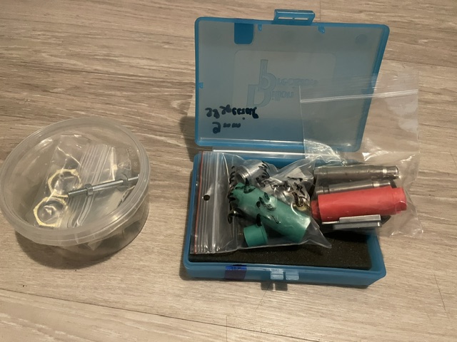 Dillon 650XL 5-Stationen Wiederladepresse mit viel Zubehör – Bild 6