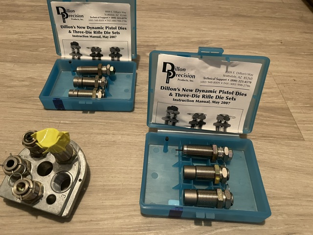 Dillon 650XL 5-Stationen Wiederladepresse mit viel Zubehör – Bild 5