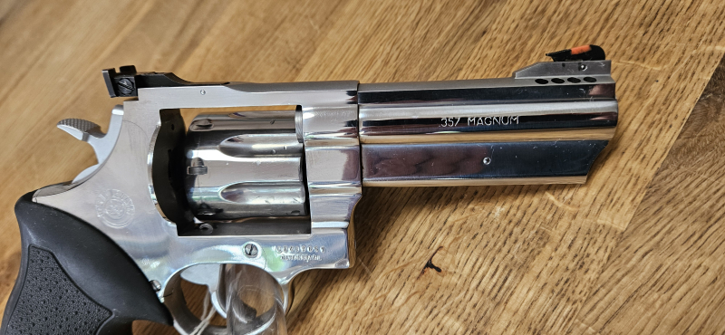 Taurus GO8CP / .357 Magnum Revolver – Edelstahl – 8-Schuss – TOP Zustand – Bild 5