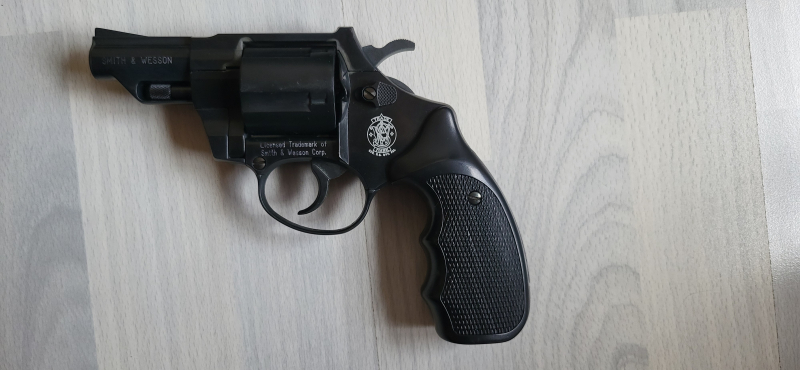S&W Combat Magnum – Bild 2