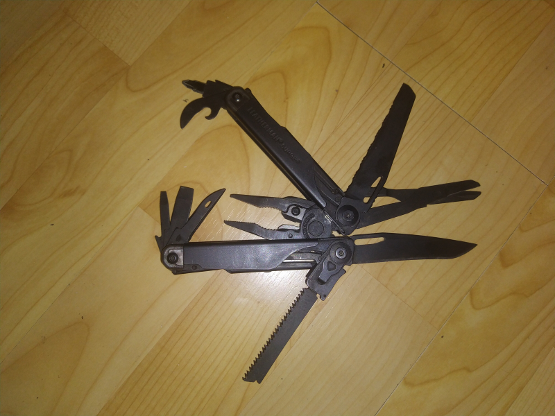 Leatherman Surge schwarz – Bild 3